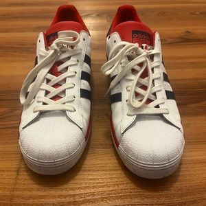 Adidas Superstar Size 11 1/2.
